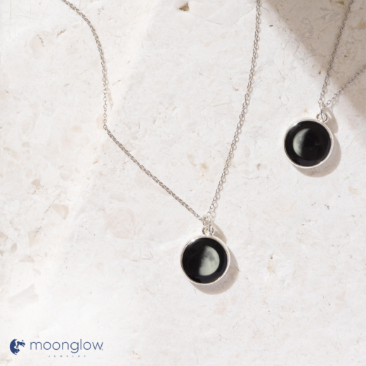 Charmed Simplicity Moonglow Necklace CA